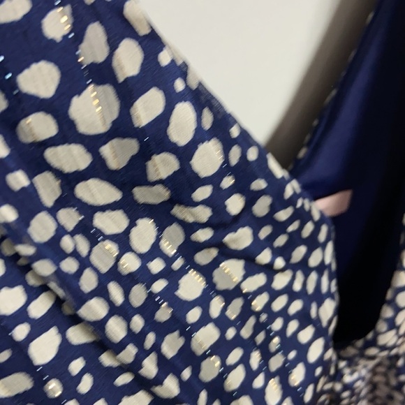 navy and white printed sleeveless dress - Picture 2 of 6